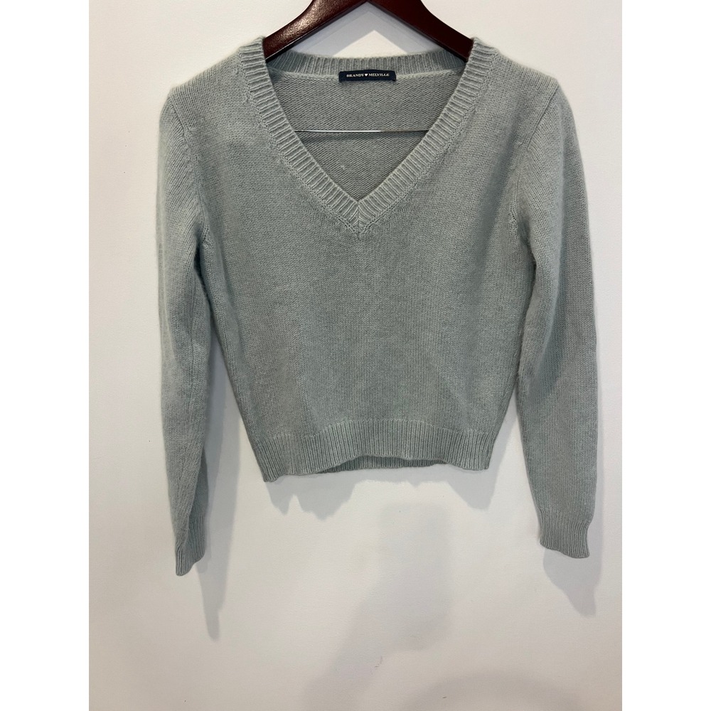 Brandy Melville Light Blue V-Neck Fuzzy Knit Long Sleeve Pullover Sweater Cozy